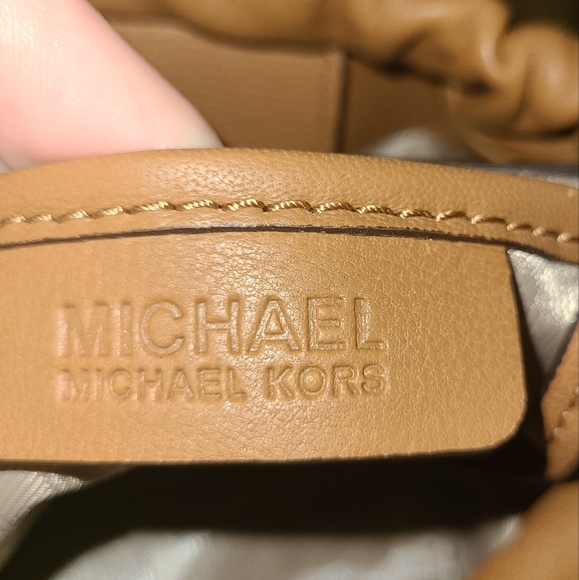 Authentic Michael kors bag - Picture 5 of 7